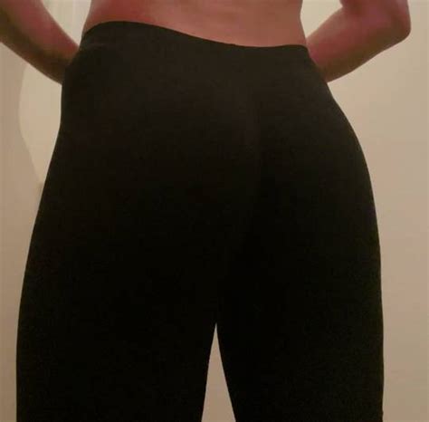 I Love Showing My Ass In A Thong For Strangers On The Internet Scrolller