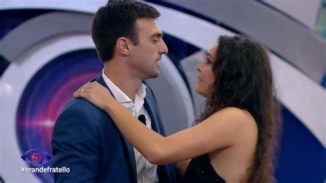 Angelica Baraldi La Sorpresa Del Fidanzato Riccardo Mediaset Infinity