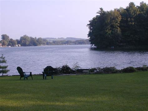 NY FINGER LAKES: Loon Lake