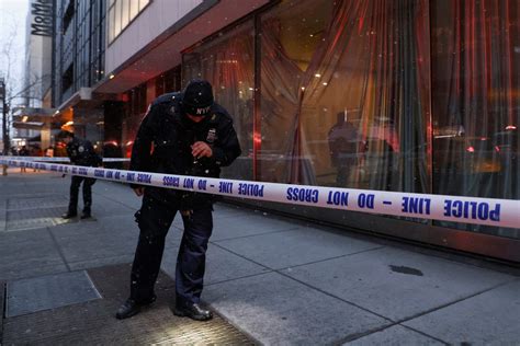 Two People Stabbed In New York Citys Museum Of Modern Art Inquirer News