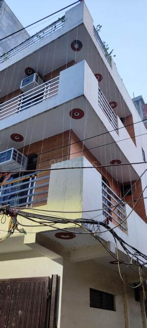 Bhk House Villa For Sale In Mohan Garden West Delhi Sq Ft