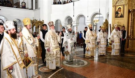 PS Emilian Crișanul la hramul Catedralei Episcopale din Caransebeș