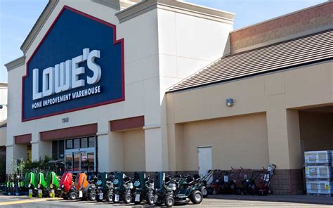 11 Secrets to Shopping at Lowe's | Lowes home improvement stores near