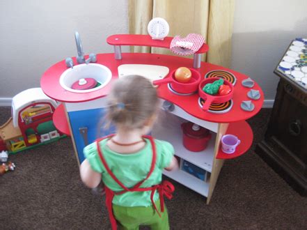 dolly donations toy reviews melissa  doug cooks corner wooden kitchen