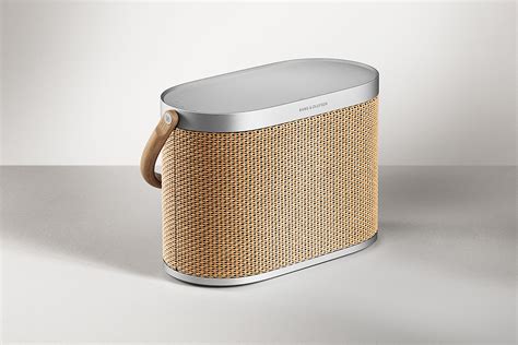 Bang Olufsen與GAMFRATESI合作推出Beosound A5可攜式無線喇叭 ZEEK玩家誌