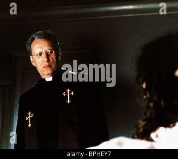 SCARY MOVIE 2 (2001) JAMES WOODS SCM2 001 19 Stock Photo: 29138779 - Alamy