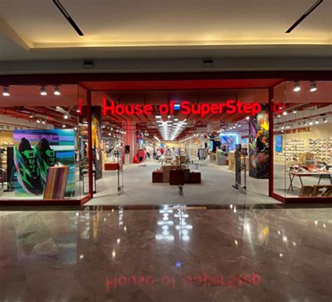 Eren Perakendenin en genç üyesi House of SuperStep Ortaköyden sonra