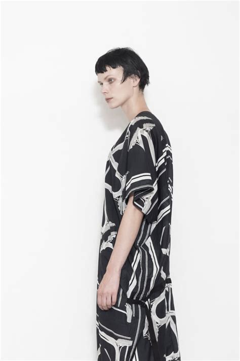 nude masahiko maruyama Women s 2018年春夏 画像48枚 FASHIONSNAP