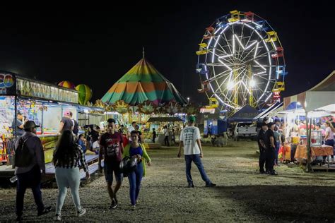 Como Parte De Las Actividades Programadas Para La Feria Juniana