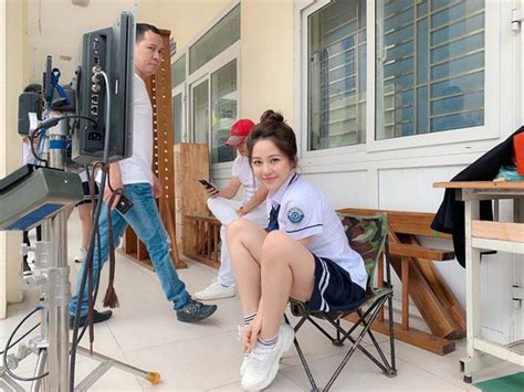 Hot girl Trâm Anh bị hủy vai trong phim sitcom Siêu Quậy