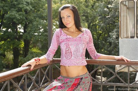 Beautiful Hairy Pussy Girl Showing Her Fine Pussy Lips Porn Pictures XXX Photos Sex Images