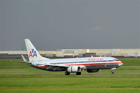 File:American Airlines Boeing 737.jpg - Wikipedia