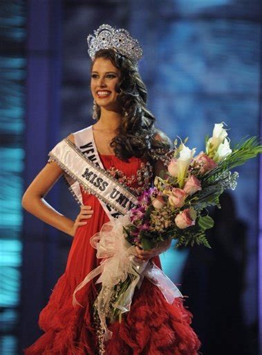 Stefania Fernandez Miss Universe 2009