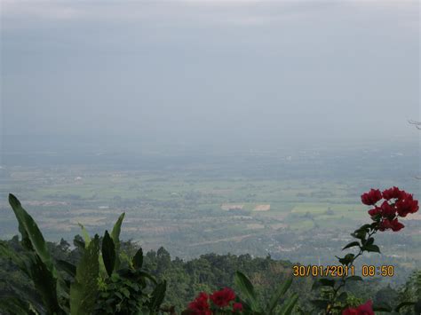 Philippines Travel Point: Mt. Samat