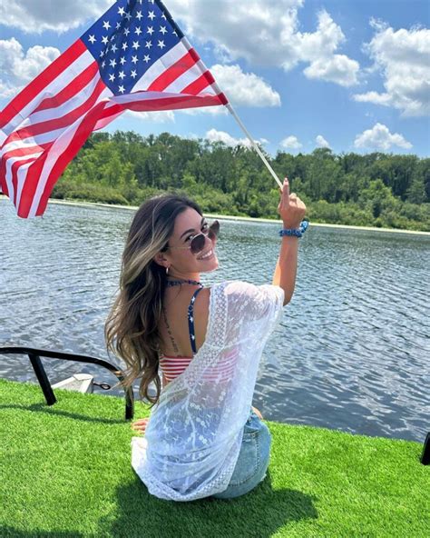 Steph Pappas Dad Car Accident OnlyFans Nude TikTok Age Shocking Net Worth 2023