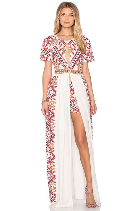 Tessora Long Maxi Dress In Off White At Revolveclothing Платья макси