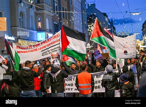 Demonstration Paleastina In Linz Pro Gaza Linz Aut