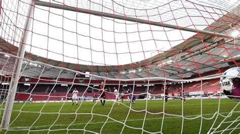 L Nderspielpause Vfb Stuttgart Bestreitet Testspiel Gegen Fc