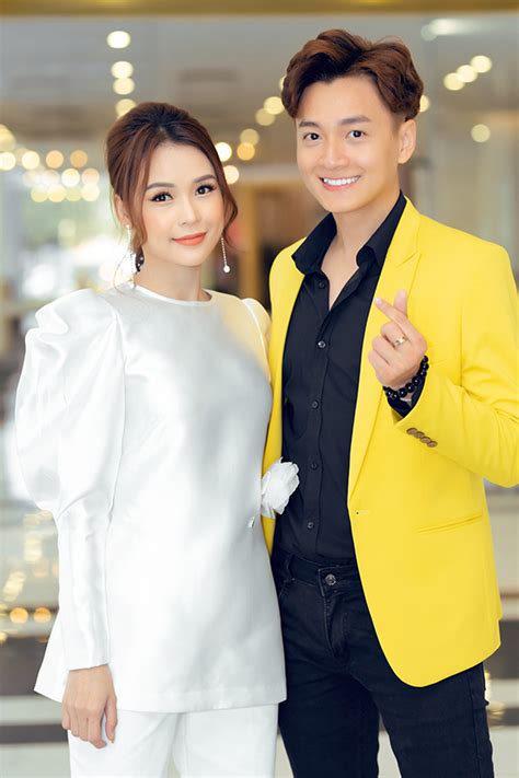 Hot girl Sam Tôi và Ngô Kiến Huy đang trong giai đoạn dành tiền lập gia đình phải tiết kiệm