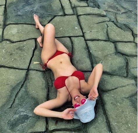 Shama Sikander Looks Steamy Hot In Bikini Pictures