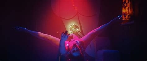 Nude Video Celebs Caitlin Aase Sexy Revealer