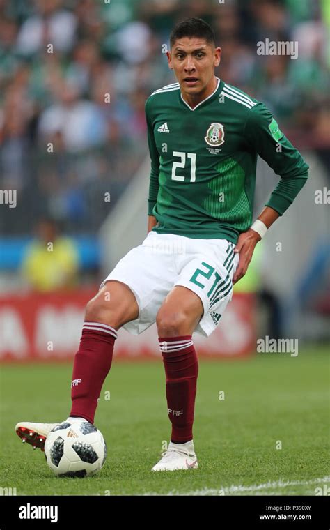 Edson alvarez mexico hi-res stock photography and images - Alamy