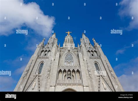 Barcelona Spain January 03 2017 The Sacred Heart Of Jesus Church On