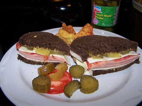 Best Recipe For Liverwurst Sandwich | Dandk Organizer