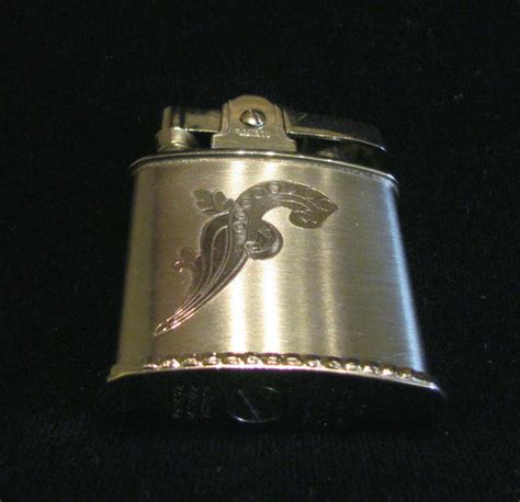 Silver Ronson Princess Lighter Pocket Purse Lighter Working Mint Condi ...