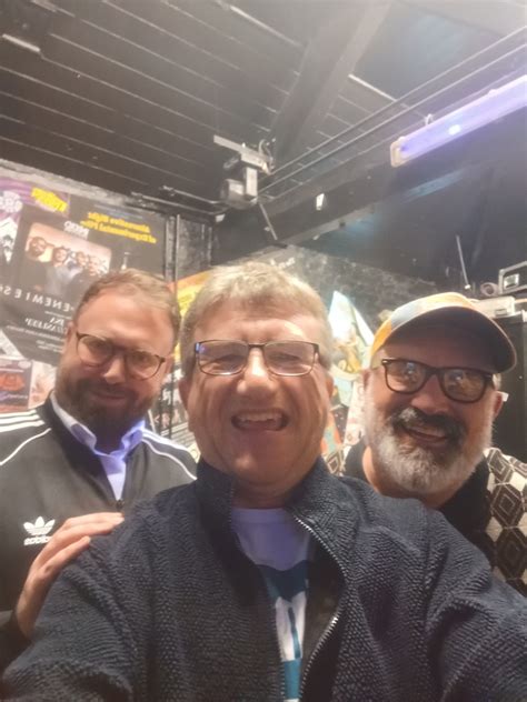 This is the story of how john kearns became famous 2