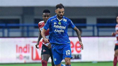 Nasib Apes Tyronne Belum Genap Sebulan Gabung Persib Bandung Kini