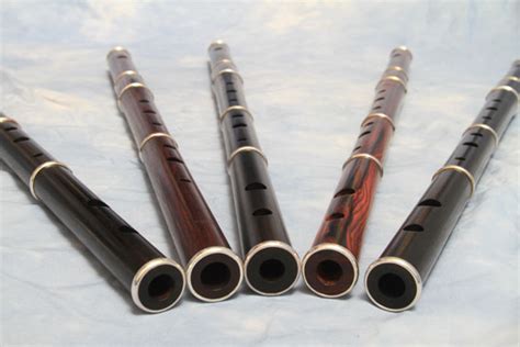 Curtis Flutes · Traditional Wooden Flutes Made By Derek Curtis