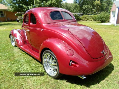 1937 Ford Coupe