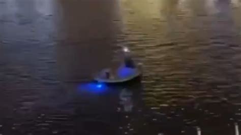 Couple Caught Having Sex On Chicago Hot Tub Boat