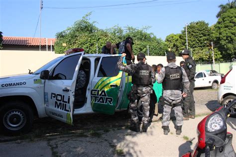 Taxista é preso suspeito de forjar o próprio sequestro para não ser