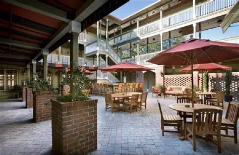 17 Best Restaurants & Places in Murrells Inlet, SC | 2024 (Top Eats!)