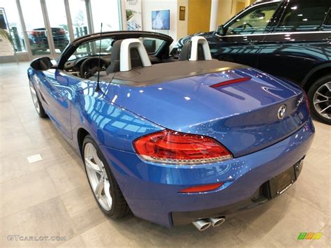 Estoril Blue Metallic Bmw Z Sdrive I Exterior Photo