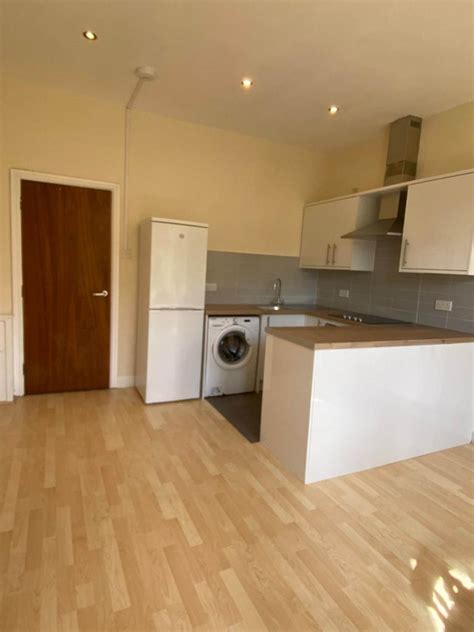 Mauldeth Road West Manchester Bed Flat Pcm Pw