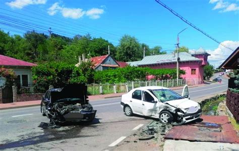 Patru victime într un accident la Târgu Neamţ RealitateaMedia ro