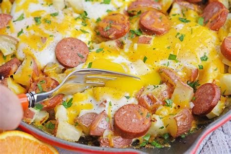 Sausage and Egg Skillet - A Breakfast Skillet Recipe