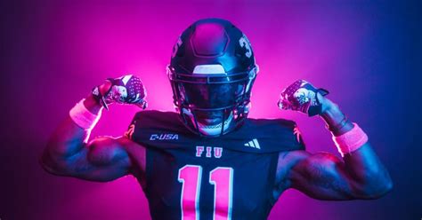 Wednesday Night Football With Miami Vice Flare Fiu News Florida