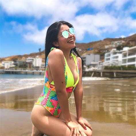 Wendy Sulca En Bikini FOTOS BellasEnBikini