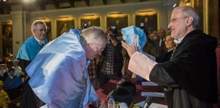 Paul Preston Doctor Honoris Causa Por La Universitat De Val Ncia