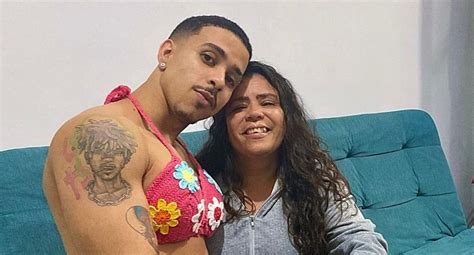 Viral Hijo Decide Usar El Bikini Hecho Por Su Madre Y Consigue Disparar Las Ventas Del Negocio