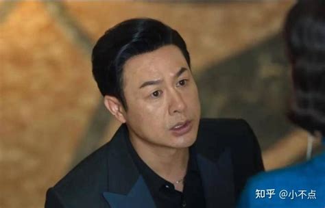 饿死也不接烂片的张颂文，却在戏中与张翰“熊抱亲吻”，真相泪目 知乎