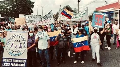 OrganizaciĂ Âłn de militares venezolanos apoya protesta nacional Ăâ