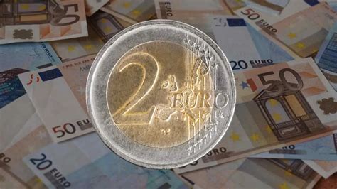 Hai Ancora Questi 2 Euro Ecco Quanto Possono Valere Pazzesco