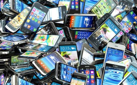 10 dos smartphones mais feios da história TargetHD net