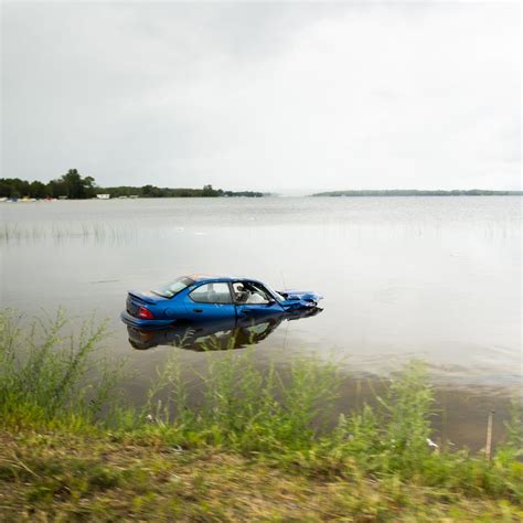 Auto Unter Wasser So Verhalten Sie Sich Richtig Adac