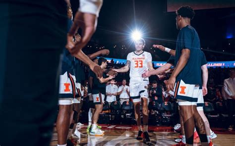 Fighting Illini Men's Basketball | State Farm Center